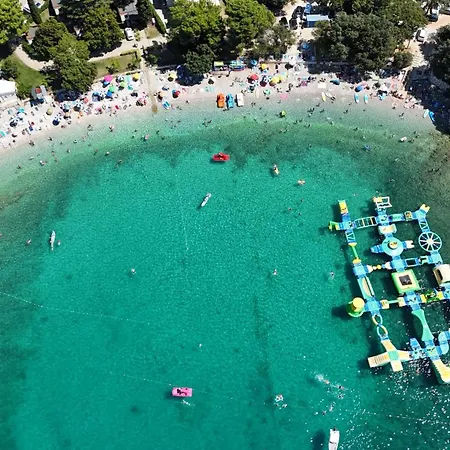 With Parking Space Banjole, - 7036 * 풀라