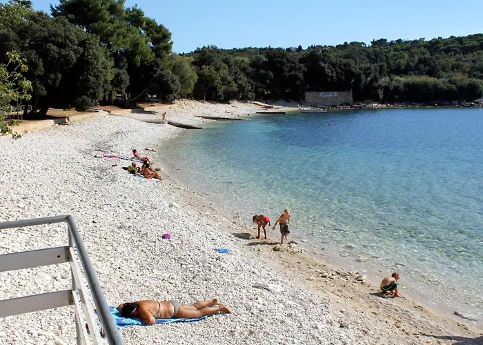 아파트 With Parking Space Banjole, - 7036 풀라