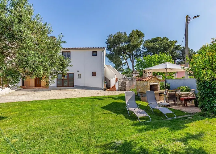 아파트 With Parking Space Banjole, - 7036 *