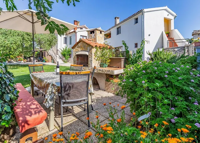 With Parking Space Banjole, - 7036 아파트 풀라